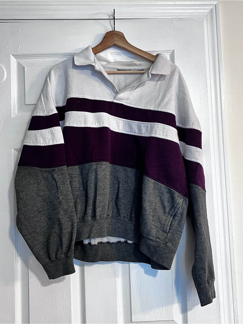 Men's Colorblock Crewneck Sweater - White, Purple & Gray